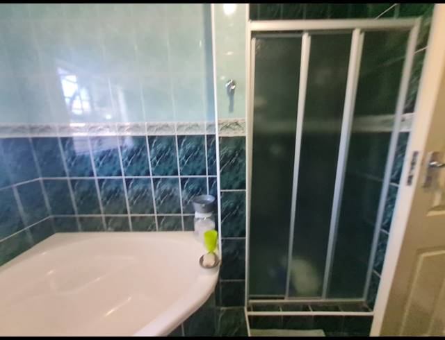 4 BEDROOM FREESTANDING FOR SALE IN VELD EN VLEI
